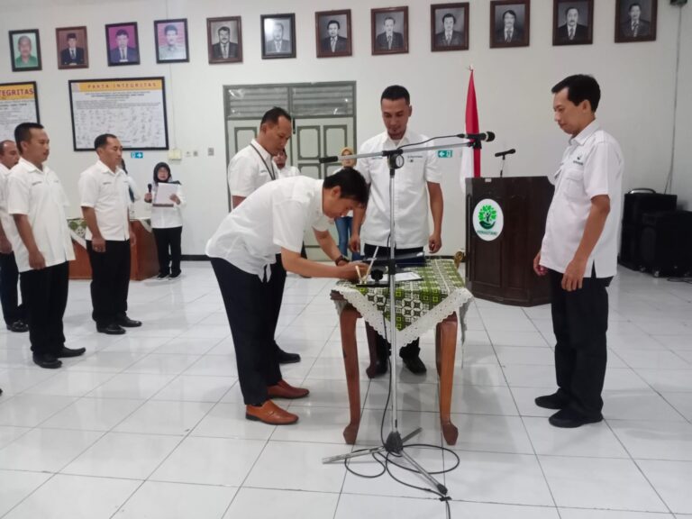 Perhutani KPH Probolinggo Adakan Pelantikan Pejabat dan Sertijab