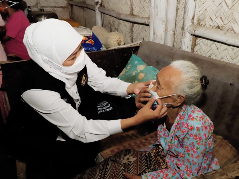 HLUN 2023, Gubernur Khofifah: Mari Bahagiakan dan Lindungi Lansia di Sekitar Kita