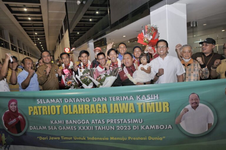 Raih Emas Atlet Hockey Indoor di Sambut KONI Jatim