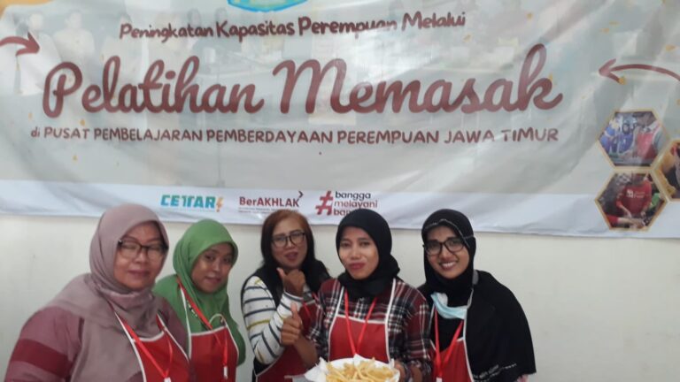 DP3AK Jatim membuka kelas Pelatihan Memasak
