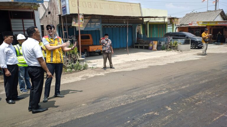 Pemerintah Bangun Segmen Jalan Koridor Pariwisata di Ponorogo