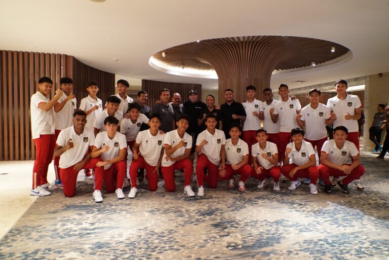 Motivasi dan Dukungan Radja Nainggolan untuk Timnas Indonesia U-17