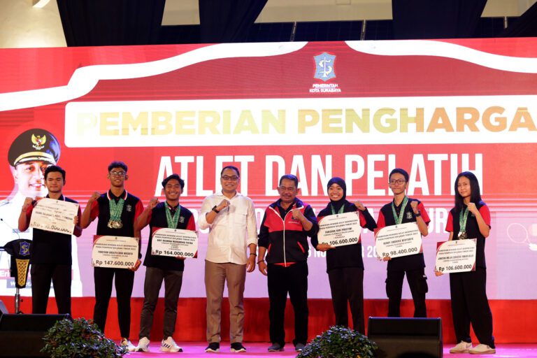 Surabaya 8 Kali Juara Umum Porprov Jatim, Wali Kota Eri Beri Reward 577 Atlet dan 190 Pelatih
