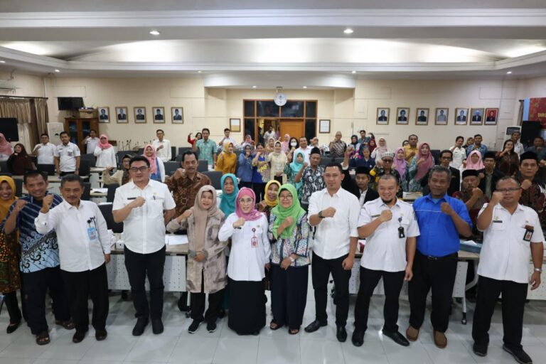 Sosialisasi Bansos dan Dana Hibah, Pemprov Jatim-Dinsos Jatim Hadirkan LKS dan Lembaga Kemasyarakatan 