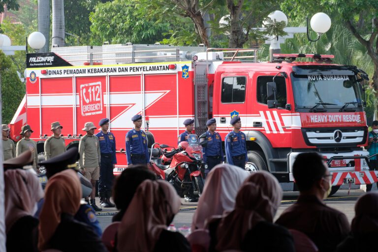 HUT ke-105 Damkar Nasional di Surabaya Gelar Skill Competition hingga Pameran Alat Pemadam Kebakaran