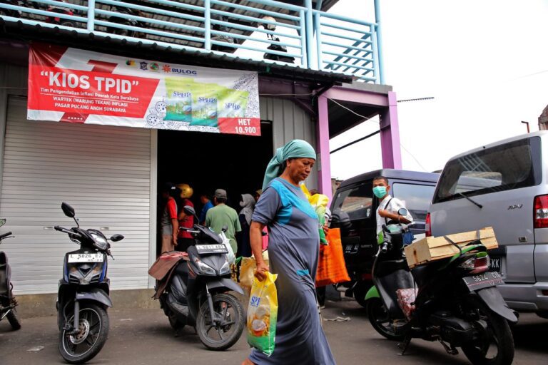 Ketersediaan Bahan Pangan di Surabaya Aman hingga Hari Raya Idul Fitri, Kios TPID Sediakan Alternatif Pilihan Beras
