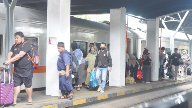 PT KAI Tiket KA Jarak Jauh Arus Balik Idul Fitri