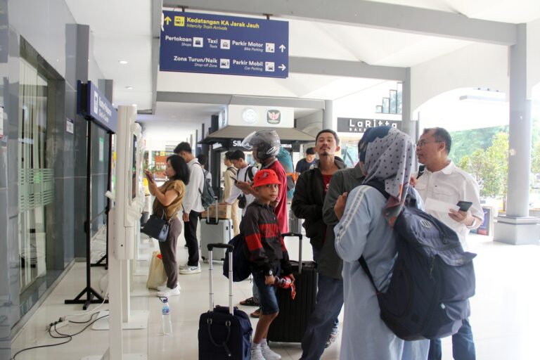 Lebaran 2024, KAI Daop 8 Surabaya Pastikan 254.217 Penumpang Diberangkatkan Mulai 31 Maret
