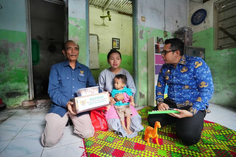 Pj. Wali Kota Mojokerto Ajak Masyarakat Salurkan Zakat, Infaq, dan Sedekah