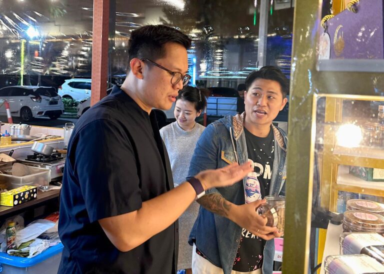 Ketua Kadin Surabaya : Pasar Malem Tjap Toendjoengan Jadi Penggerak Ekonomi Lokal