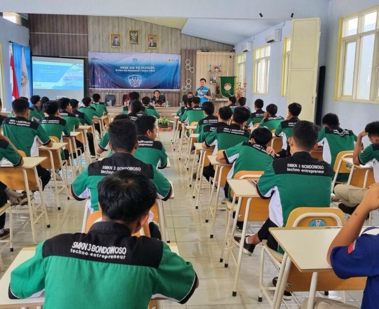13 Juta Masyarakat Jatim Manfaatkan Aplikasi PLN Mobile