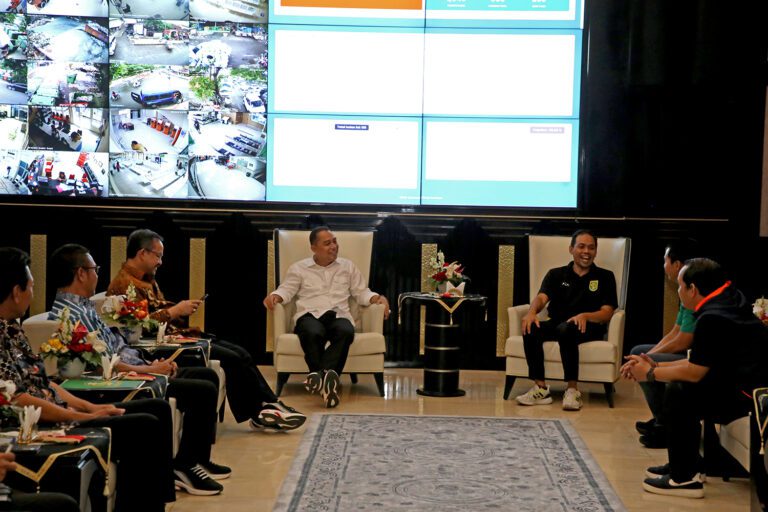 Wali Kota Eri Dukung Green Force Run 2024: Jadikan Kota Lama Sport Tourism di Surabaya