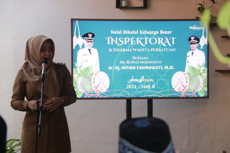 Bupati Mojokerto Pererat Silaturahmi dengan Pegawai di Kecamatan dan Inspektorat