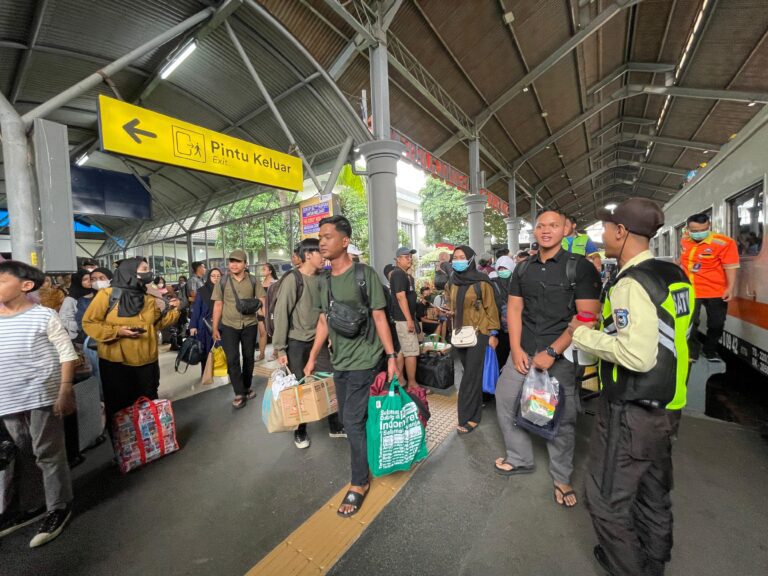 Okupansi Penumpang KAI Daop 8 Surabaya Capai 24.294 Orang