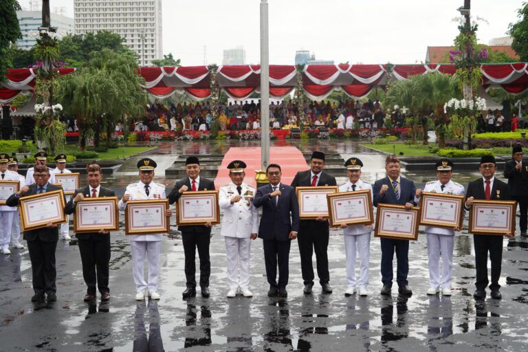 Pertama dalam Sejarah, Halaman Balai Kota Surabaya Jadi Tempat Upacara Hari Otoda Nasional 2024