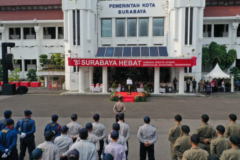 Jelang Lebaran Idulfitri 1445 H, Wali Kota Eri Pimpin Apel Gelar Pasukan Pengamanan