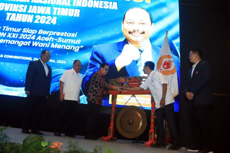 Buka Rakerprov KONI Jatim, Pj Gubernur Adhy Karyono Dukung Penuh Persiapan Kontingen PON Jatim