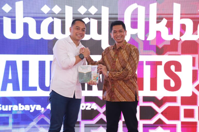 Wali Kota Eri Bertekad Gunakan Teknologi Ciptaan ITS untuk Sejahterakan Warga Surabaya
