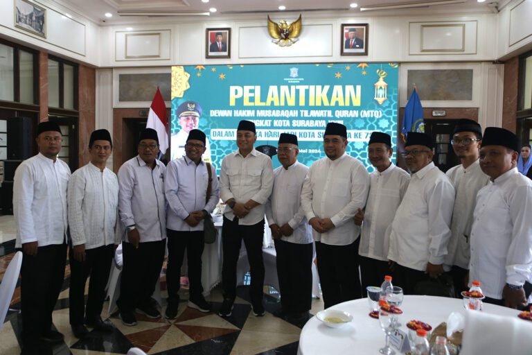 Pertahankan Juara Umum di Tingkat Jatim, Wali Kota Eri Cahyadi Lantik Dewan MTQ Surabaya