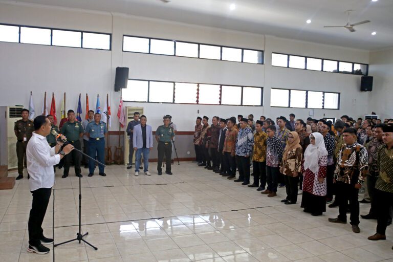 155 PPK Resmi Dilantik, Wali Kota Eri Cahyadi Minta Jaga Netralitas Selama Bertugas
