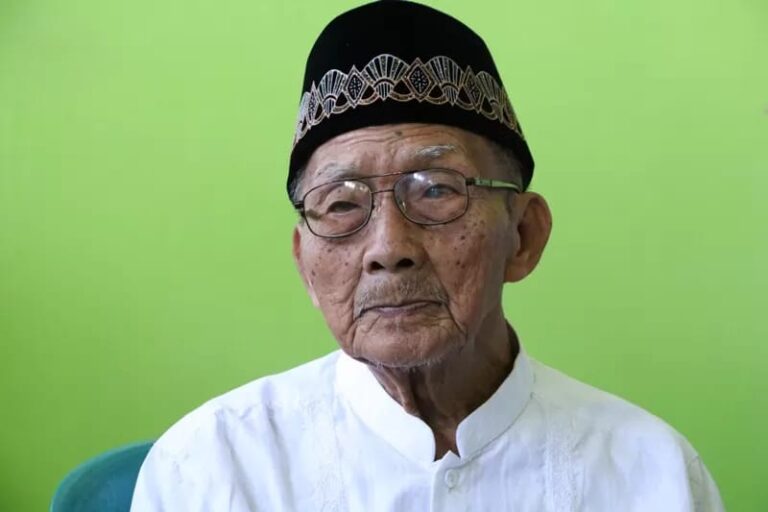 Kisah Hardjo Mislan, Jemaah Haji Tertua di Jawa Timur
