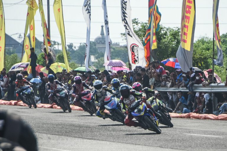 Pemkot bersama IMI Gelar Balap Motor di Sirkuit GBT, Diikuti 380 Pembalap dari Jawa hingga Papua
