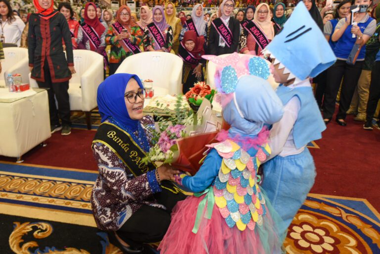 Rini Indriyani Eri Cahyadi Launching 3 Buku Sekaligus, Perlindungan dari Kekerasan hingga Belajar Mitigasi Bencana