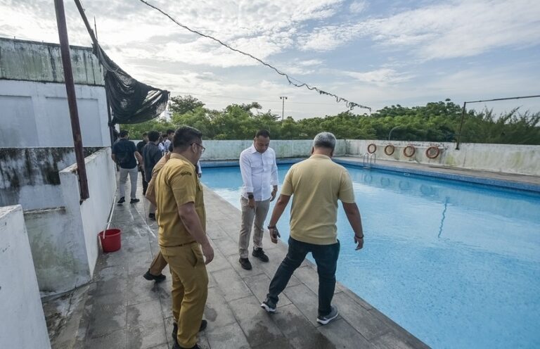 Wali Kota Eri Siapkan Kolam Renang Khusus Pelajar dengan Harga Terjangkau