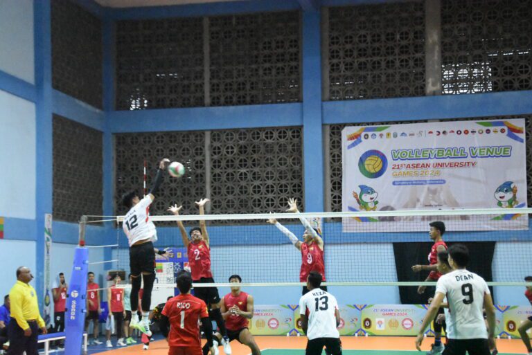 AUG 2024: Final Bola Voli : Tim Putra-Putri Indonesia Lawan Thailand