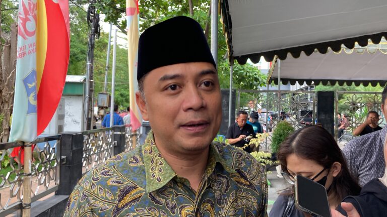 Pemkot Surabaya Ganti Kendaraan Kepala OPD dengan Tenaga Listrik Sistem Sewa, Wali Kota Eri: Lebih Murah daripada Beli Baru