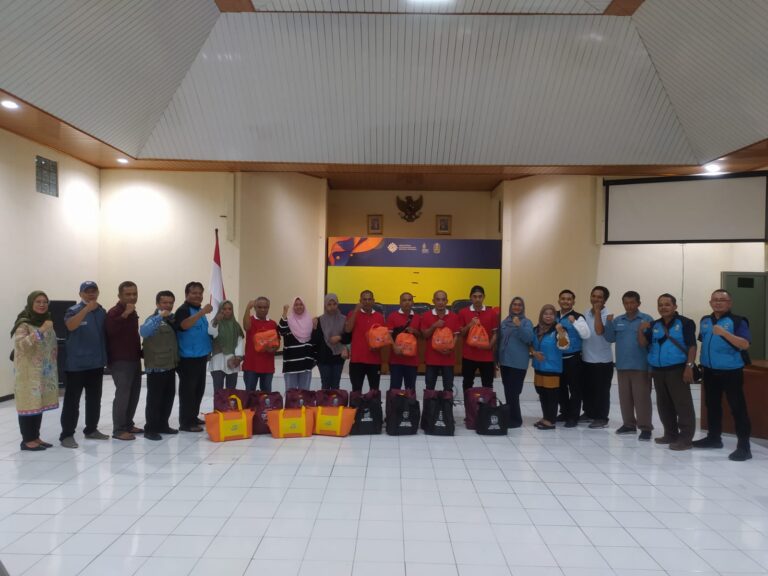 Disnakertrans, Dinsos, DP3AK Jatim & Biro Kesra Tangani Pemulangan PMI