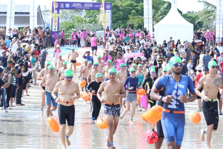 Ratusan Peserta Ikuti Festival Open Water Swimming Indonesia 2024, Nomor Estafet Milik Indonesia