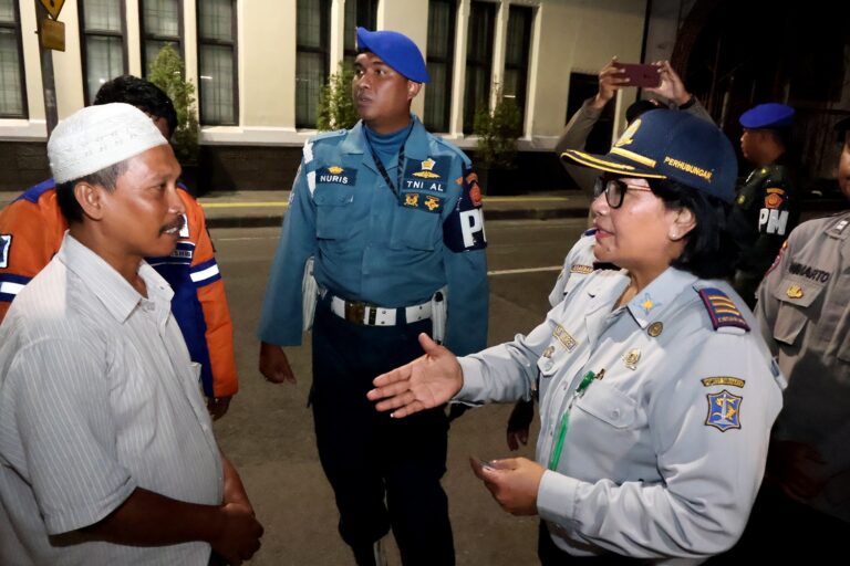 Dishub Surabaya Tertibkan 7 Jukir Liar di Kawasan Kota Tua Zona Eropa