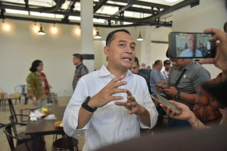 Wali Kota Eri Beri Instruksi Tegas untuk Dishub Atasi Parkir Liar di KBS