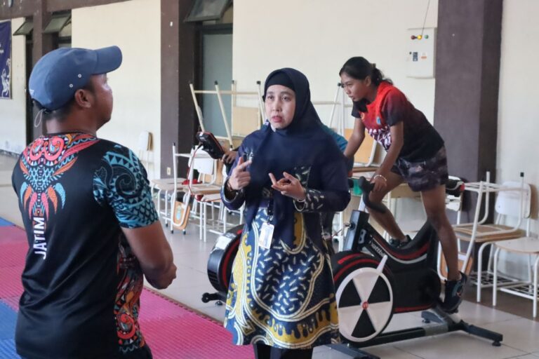 Puslatda Cabor Sepatu Roda :Sekretaris Diskominfo Jatim Kunjungi Puslatda Atlet Sepatu Roda PON 2024