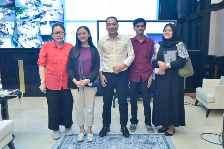 Wali Kota Eri Gandeng Aksi Cinta Indonesia Segera Gelar ‘Arek Suroboyo Goes To School’, Ciptakan Karakter Anak Lewat Tampilan Unjuk Kreativitas