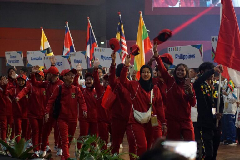 Kontingen Mahasiswa Indonesia Ukir Sejarah, Kemendikbudristek: Ini Hadiah Besar untuk Indonesia