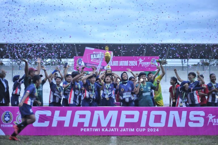 Gressia FC Gresik berhasil menyabet gelar juara Pertiwi Kajati Cup Jatim 2024.