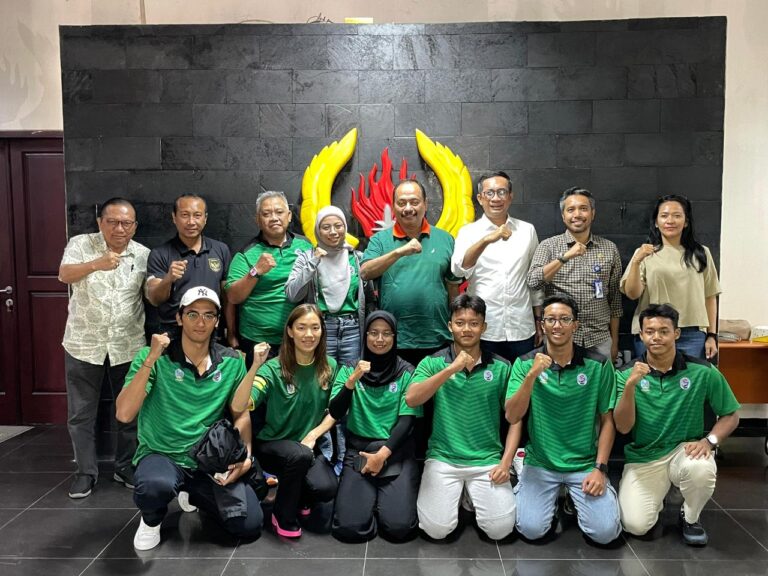 Atlet Selam PON XXI Jatim TC di Perth Australia