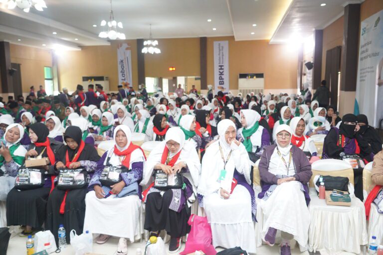 Sebanyak 12.223 Jemaah Haji Debarkasi Surabaya Kembali ke Tanah Air