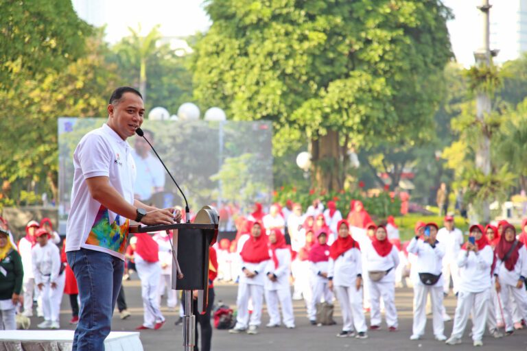 Hadiri HUT PORPI DPC Surabaya, Wali Kota Eri Silahkan Gunakan Balai Kota Untuk Olahraga