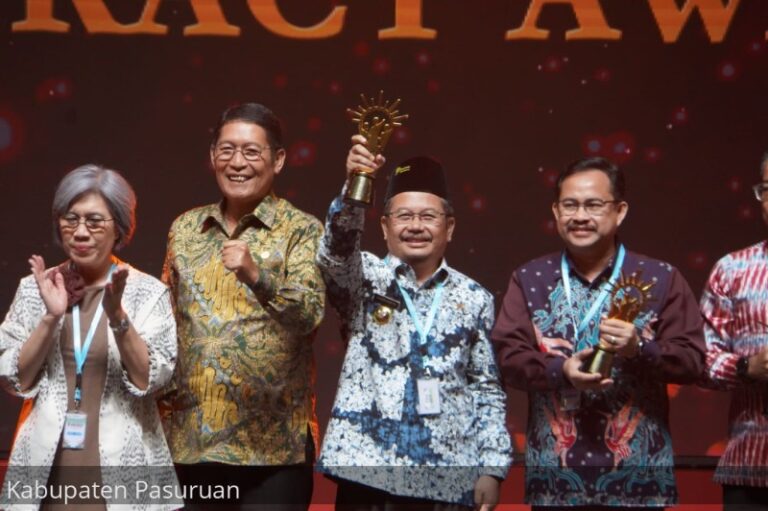 Pemkab Pasuruan Raih Financial Literacy Award 2024