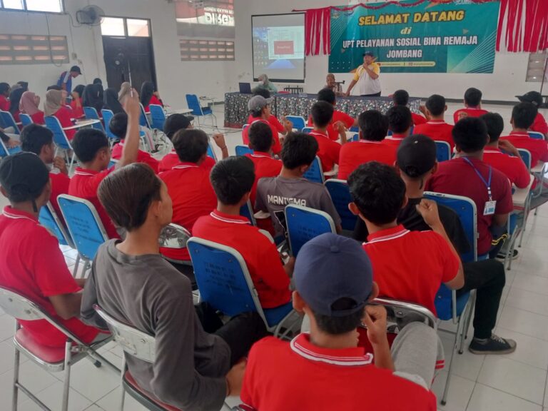 Alergi dan Permasalahan Gigi Banyak Dikeluhkan PM, Pemprov Jatim-UPT PSBR Jombang Sosialisasikan Pencegahan dan Pengobatan