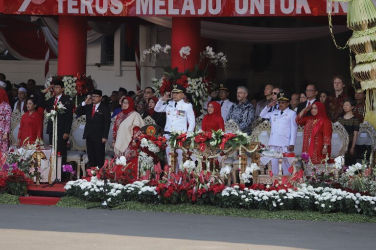 Pemkot Surabaya Sediakan Kuota 1000 Kursi untuk Warga di Upacara HUT ke 79 RI 
