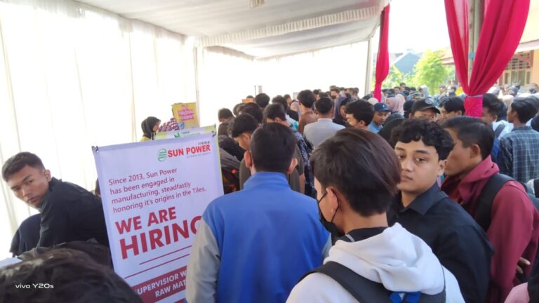 Sebanyak 15 Perusahaan Ikuti Job Fair di BLK Mojokerto