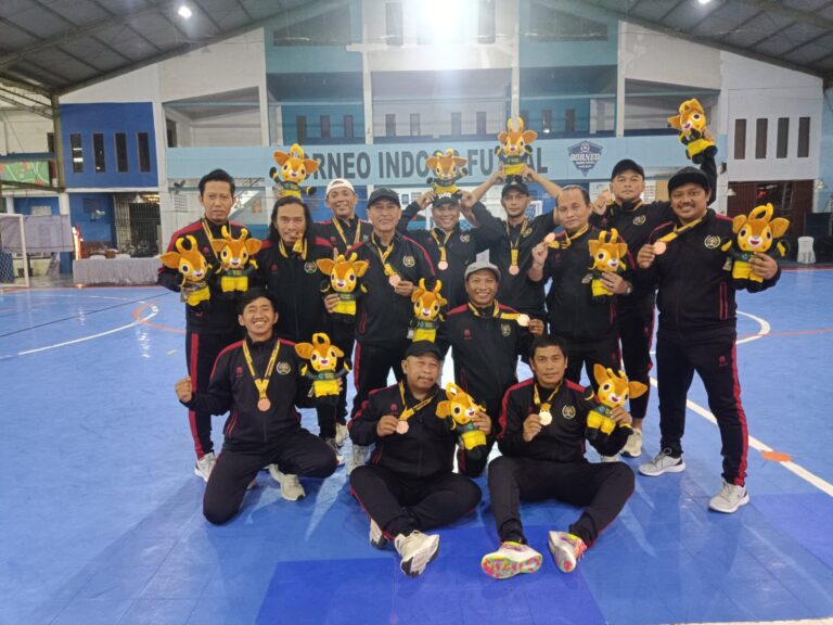Tim Futsal Jatim U-40 Ukir Sejarah, Raih Medali di Porwanas XIV Banjarmasin