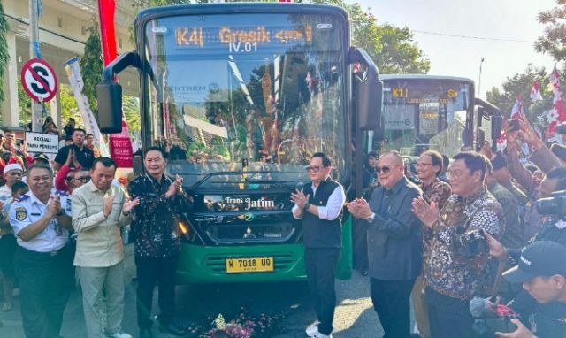 Peringati HUT RI ke-79 : Bus Transjatim Koridor IV Hubungkan Gresik – Paciran Lamongan Gratis Sembilan Hari