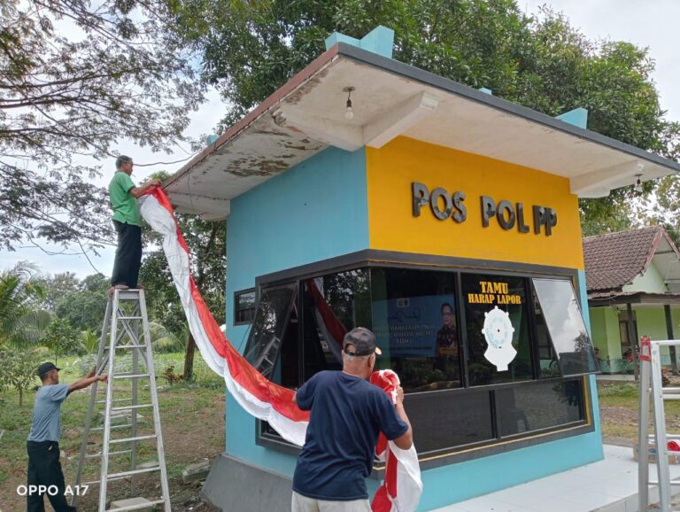 Sambut HUT RI ke-79, Pemprov Jatim-UPT PSTW Jember Hias dan Bersihkan Lingkungan