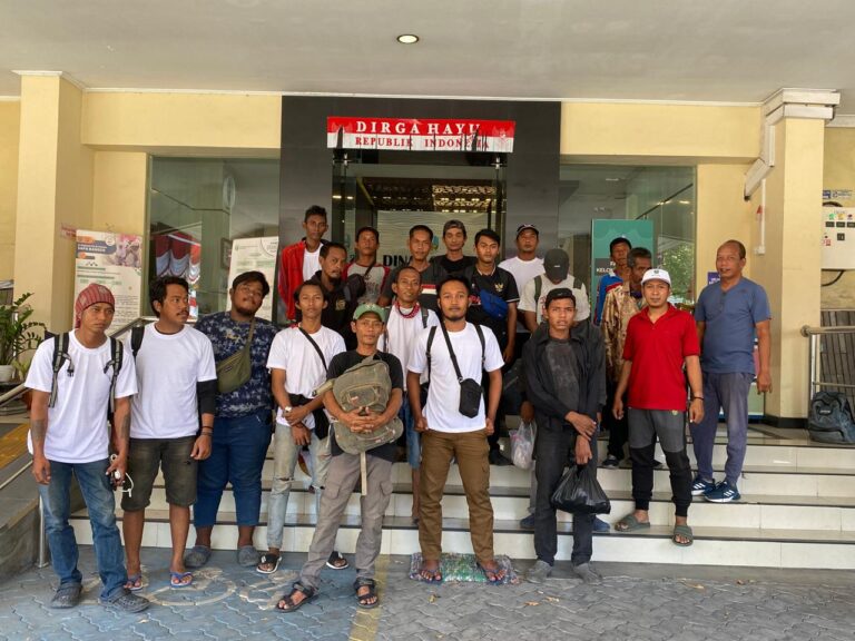 Dinsos Jatim Fasilitasi Pemulangan 17 ABK Telantar dari Situbondo