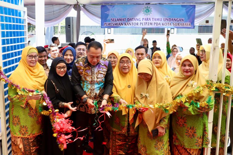 Hadiri Peresmian Layanan Terpadu Perlindungan dan Pemberdayaan Masyarakat, Wali Kota Eri Ajak Aisyiyah Bersinergi Atasi Masalah Perempuan